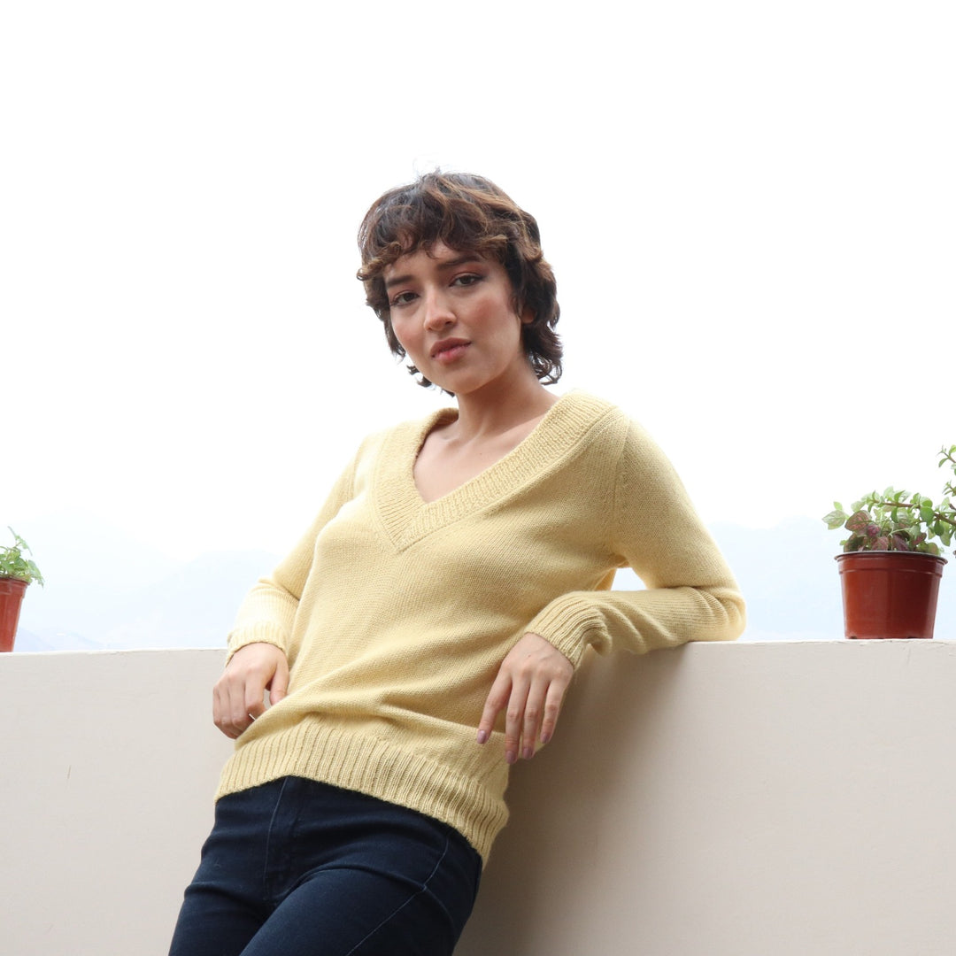 Alpaca Vneck Jumper in pale mustard