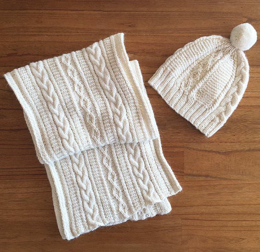Alpaca Scarf and Pom Pom Beanie Set | Alpaca Wool | Organic Clothing - Scarf and Beanie 